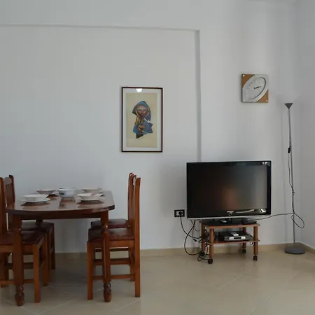 Gert Apartments Sarandë Buitenkant foto