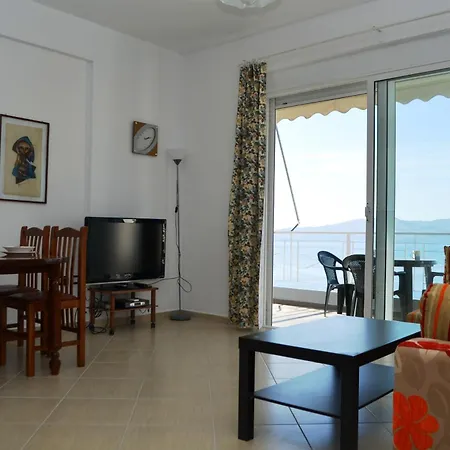 Gert Apartments Sarandë Buitenkant foto