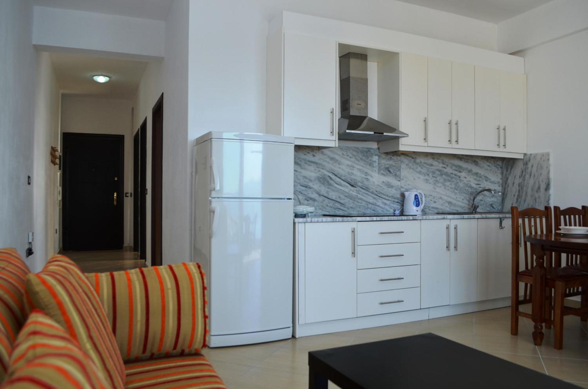 Gert Apartment *